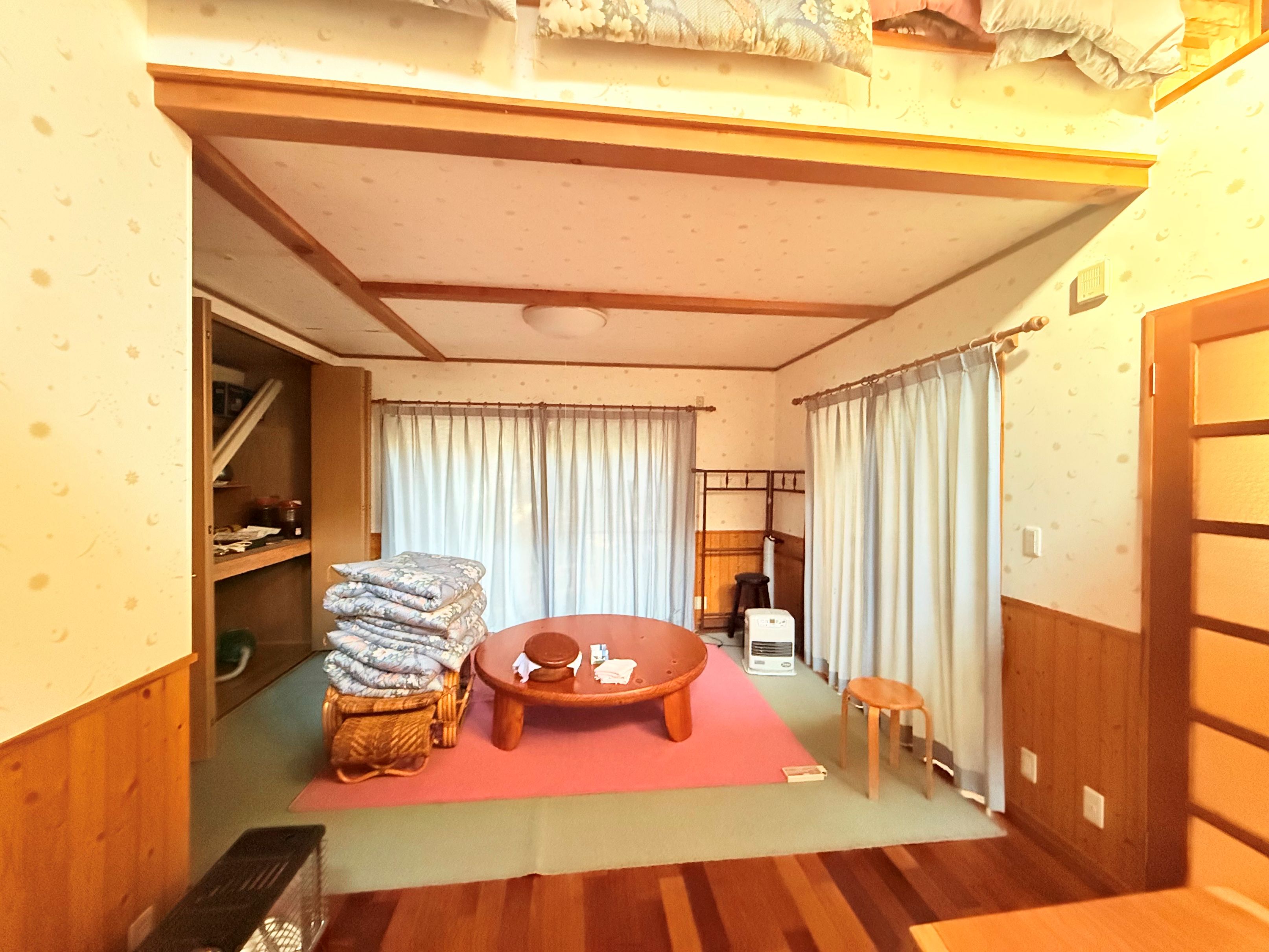 避暑地として最適！木に囲まれた静かな立地。まわりを気にせず過ごせる環境です。の画像16