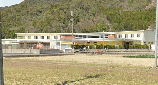 太陽光パネル搭載の広々メーターモジュール住宅！丹波市山南町小野尻の物件の画像18