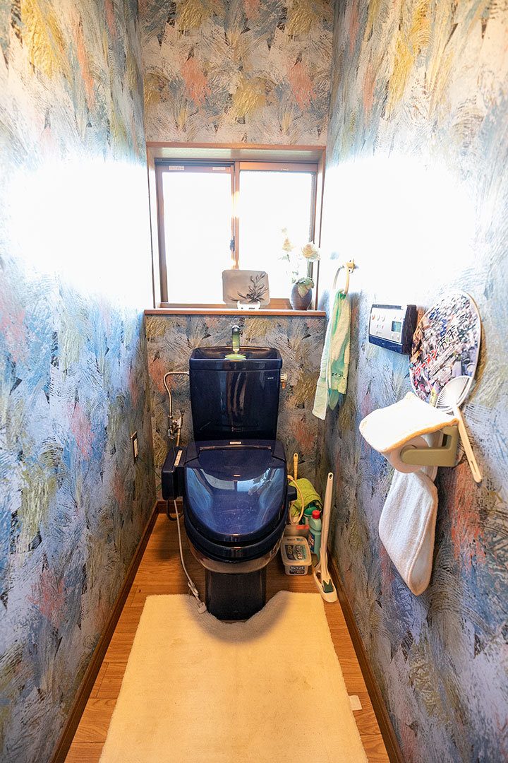 三重県伊賀市槇山　炉端焼居酒屋風の囲炉裏部屋がある和風中古住宅のサムネイル画像17