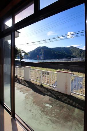 釣り好き必見！海まで徒歩数秒の美波町恵比須浜の中古別荘物件の画像33